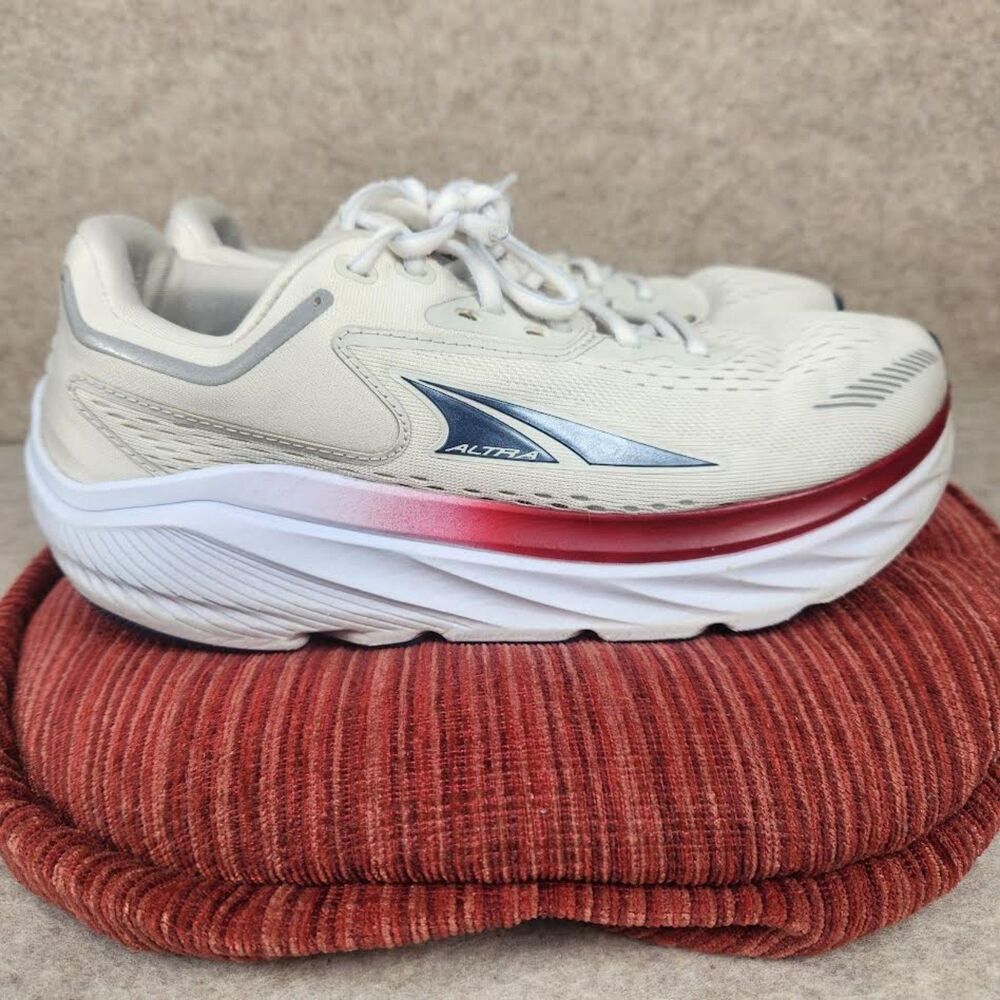 Altra VIA Olympus Shoes Women's Size 8.5 White Running EGO Max ALOA82CR140